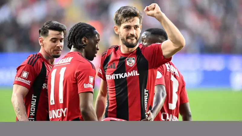 Gaziantep FK, Antalyaspor'u 3-2 Mağlup Etti: Seyirciyi Ayakta Tutan Müthiş Geri Dönüş!