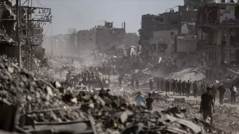 Gazze'de Kanlı Saldırı: İsrail Ordusu Sivil Aracı Vurdu, 11 Masum Hayatını Kaybetti