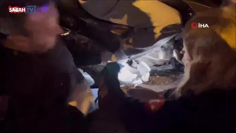 Genç Motosikletçinin Ayağı Pedala Sıkıştı: İnanılmaz Kurtarma Anları!