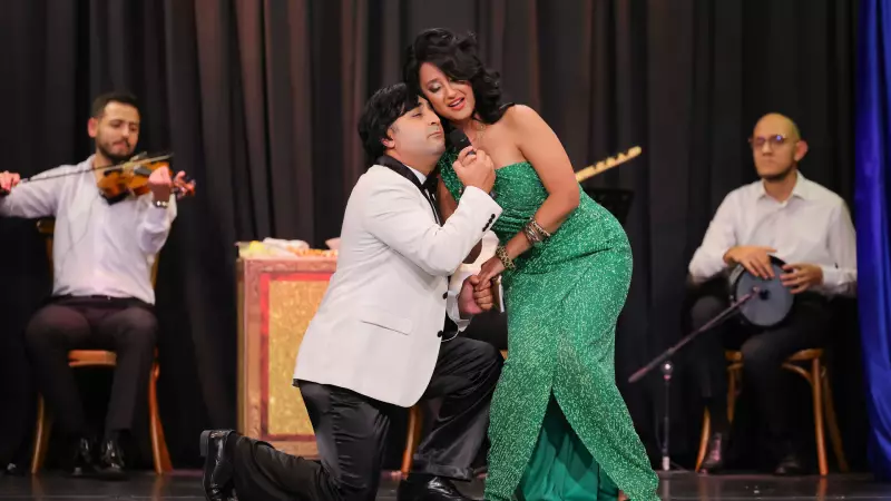 Güldür Güldür Ekibi İzmir'de Fırtına Gibi Esti! Sevenleriyle Buluşmanın Heyecanı Görülmeye Değerdi