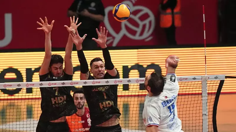 Halkbank, Galatasaray'ı Set Vermeden Sildi Süpürdü! Voleybol Ligi'nde Tarihi Gece