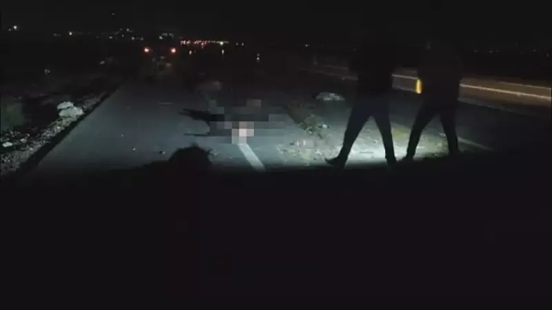 Hatay'da Acı Tablo: TIR Sürüsünün Ortasında Kalan Minibüs! 1 Ölü, 12 Yaralı