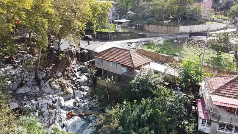 Hatay'daki Sel Felaketi Mağdurlarına AFAD'dan Can Suyu: 80 Aileye Nakdi Yardım Eli Uzandı!