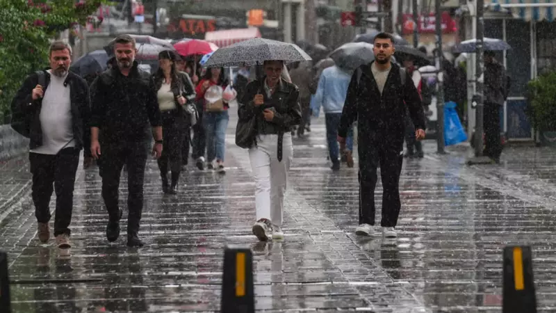 Hava Sıcaklıkları Düşüyor! Kuvvetli Sağanaklar Geliyor - İşte Şehir Şehir Hava Durumu