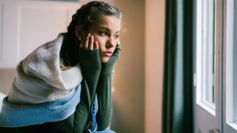 Hedonik Adaptasyon Tuzağı: Beynimizi 'Daha Fazlası' İsteğiyle Nasıl Felç Ediyoruz?