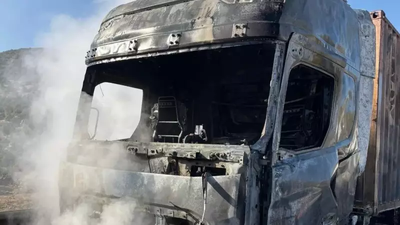 Kahramanmaraş'ta Tır Alev Alev! İtfaiye Gece Boyu Mücadele Etti