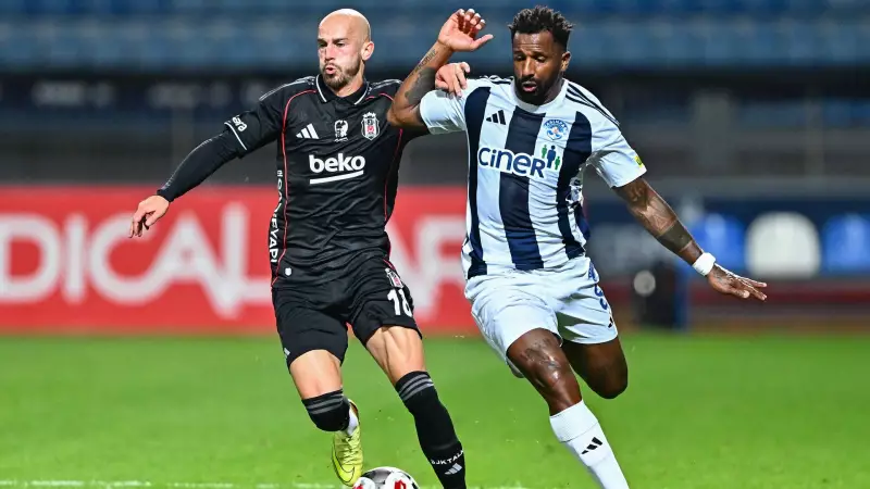 Kasımpaşa ve Beşiktaş'ta Heyecan Dorukta! Sona Sana Gelen Beraberlik İki Takımı da Tatmin Etmedi