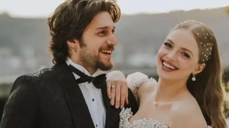 İkiz Sanıyorlar Ama Aralarında Tam 7 Yaş Var! İpek ve Filiz Yazıcı Kardeşlerin İnanılmaz Benzerliği Sosyal Medyayı Salladı