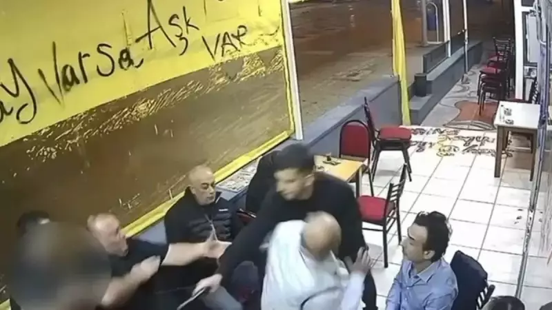 Kocaeli'de Çay Ocağında Silahlı Saldırı: O Anlar Kamerada!