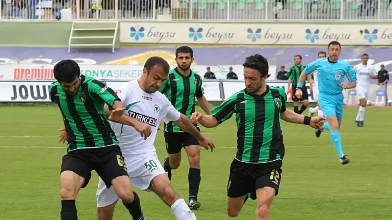 Konyaspor'dan Kocaelispor'a 5-0'lık Fırtına! Tarihi Randevuda Akıl Almaz Skor