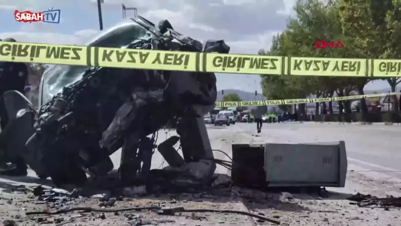 Kırmızı Işıkta Durdu, Hayatı İkiye Bölündü! Korkunç Kaza Anı Kamerada