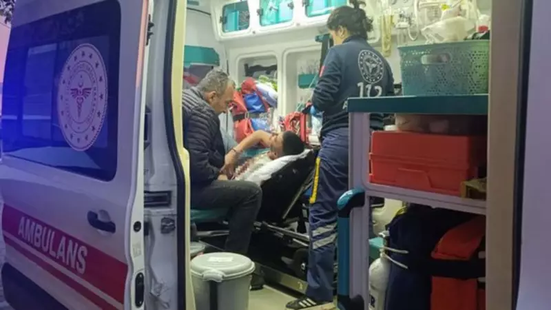 Manisa'da Kanlı Aile Kavgası: Dayı ve Yeğen Bıçakları Çekti!