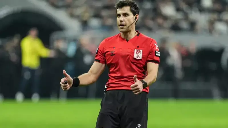 Mehmet Türkmen'e UEFA'dan Büyük Sorumluluk! Avrupa'nın Gözü Türk Hakeminde