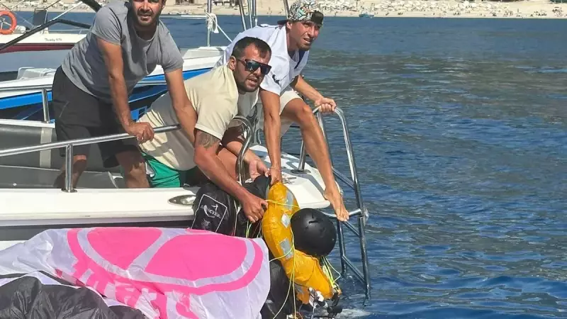 Muğla'da Nefes Kesen Paraşüt Kazası! Pilot ve Yolcu Son Anda Kurtuldu