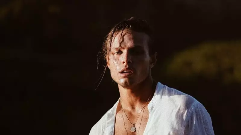 Murat Ceylan'dan Aşk Yağmuru! Survivor Yıldızı ve Oyuncu Sevgilisi Sosyal Medyayı Salladı