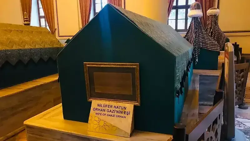 Nilüfer Hatun: Osmanlı'nın İlk ve En Güçlü Valide Sultanlarından Birinin Sıra Dışı Hayat Hikayesi