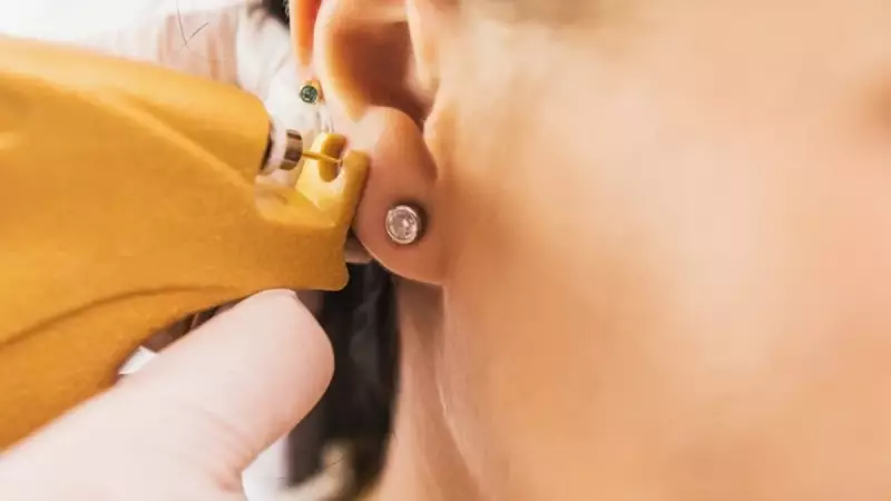 Çocuklarda Dövme ve Piercing Tehlikesi! Uzman İsim Aileleri Uyardı: 'İzin Vermeyin'