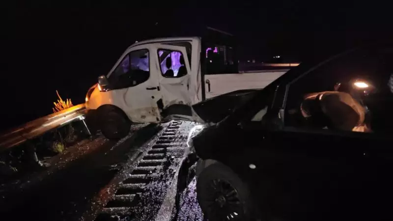 Çorum'da Feci Kaza: Kamyonet ile Minibüs Çarpıştı, 7 Kişi Yaralandı!