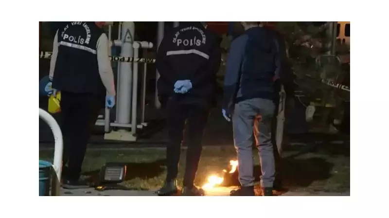 Parkta Molotof Kokteyliyle Yakalanan İki Genç: Kavga İçin Bomba Hazırlığı!