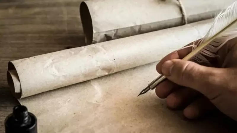 Saf Şiirin Büyülü Dünyası: Türk Edebiyatındaki En Etkileyici Temsilcileri ve Örnekleri