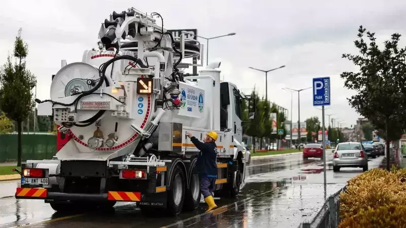 Sakarya'da Sağanak Alarmı: 270 Personel ve 92 Araçla Saha Devriyesi