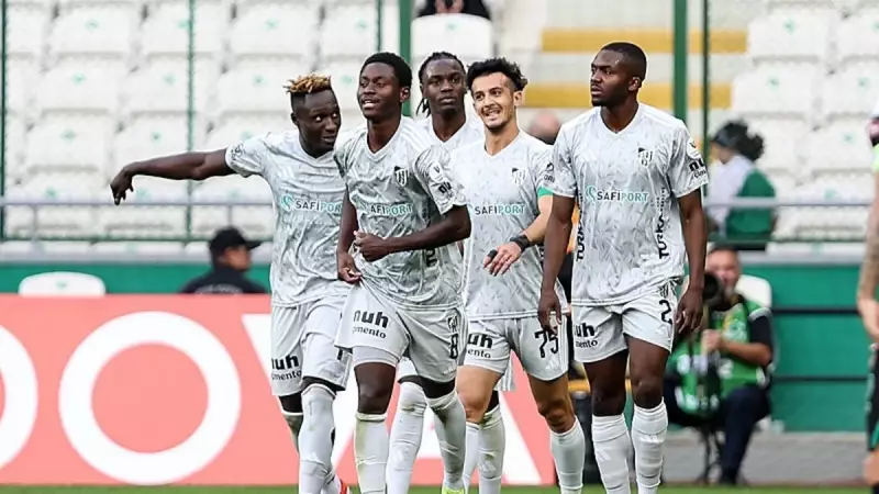 Selçuk İnanlı'dan Tarihi Vuruş! Kocaelispor'a Bu Sezonun İlk Golünü Attırdı