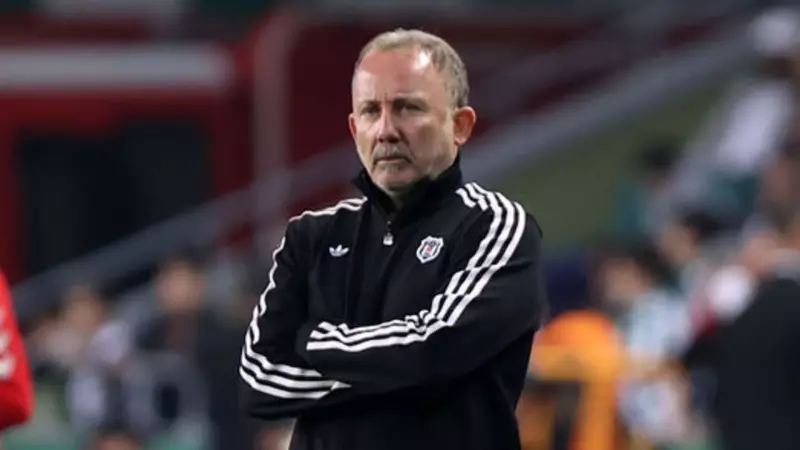 Sergen Yalçın'dan Çarpıcı Açıklamalar: 'Bu Takımda Değişim Şart!'