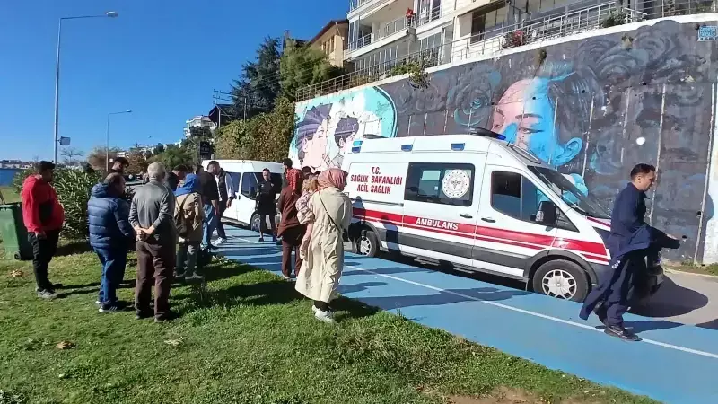 Sinop'ta Hüzün Dolu Sahil: Denizden Çıkarılan Kişi Hastanede Hayatını Kaybetti