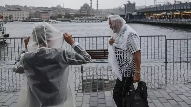 İstanbul'da Kar Fırtınası Kapıda! Meteoroloji 6 İl İçin Kırmızı Alarm Verdi