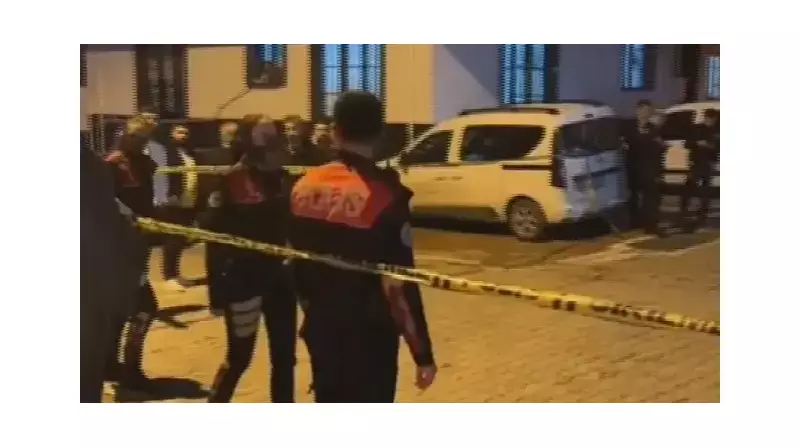 İstanbul'da Sokak Ortasında Kanlı Hesaplaşma: 1 Ölü, 3 Yaralı