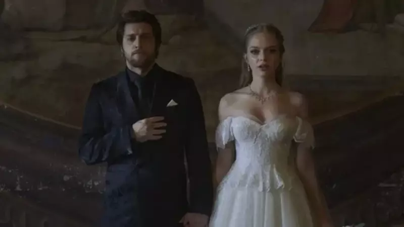 Ufuk Beydemir ve İpek Filiz Yazıcı Yollarını Ayırdı: 'Her Şeyin Daha Güzel Olması İçin'