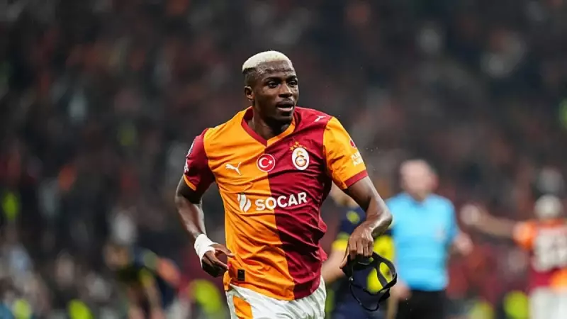 Victor Osimhen 2025'e Damga Vurdu! Yıldızlar Geçidi'nde Birinci Sırada