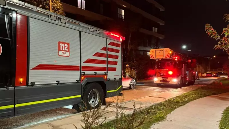 İzmir'de Alevler Arasında Mahsur Kalan 4 Kişi ve Bir Köpek Mucizevi Kurtarıldı!