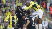 Beşiktaş - Fenerbahçe Derbisinde Gol Yağmuru: Yabancı Oyuncular Sahneyi Bastı!