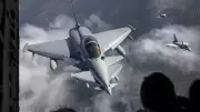 Gökyüzünde Nefes Kesen Dans: Türkiye'nin Yeni Nesil Typhoon'u Kaan ile F-16'ların Muhteşem Uçuşu