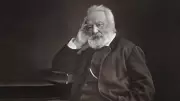 Victor Hugo'dan Gözyaşlarını Anlatan O Etkileyici Mısralar: 'Ağlamak İçin Gözden Yaş mı Akmalı?'