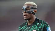 Victor Osimhen'dan Nijerya'ya Tarihi Hat-Trick! Benín'i Tek Başına Devirdi
