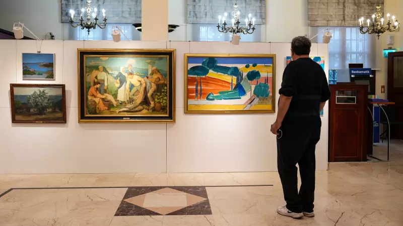 İş Sanat Edremit'te: 2 Günde 1000+ Sanatsever Ege Havası Sergisi'ne Akın Etti