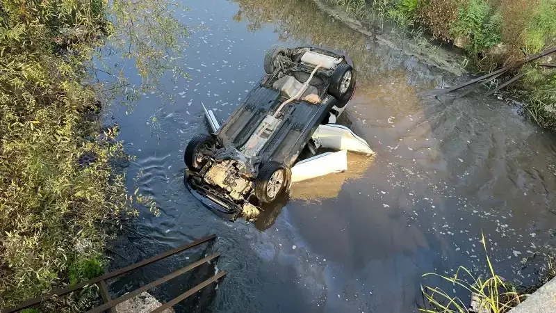 17 Yaşındaki Genç Kızın Aracı Tersakan Deresi'ne Uçtu