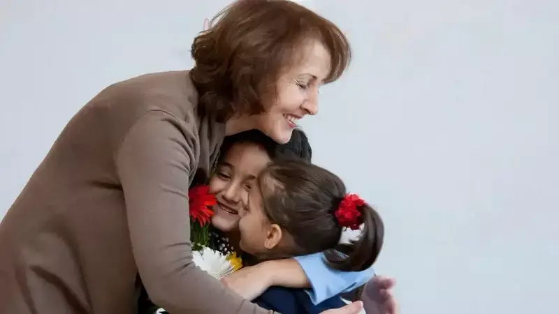 2025 Öğretmenler Günü Mesajları Sosyal Medyada Rekor Kırıyor