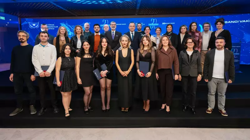 32. Sakıp Sabancı Sanat Ödülleri Sahiplerini Buldu: 9 Genç Sanatçı 240 Altınla Ödüllendirildi