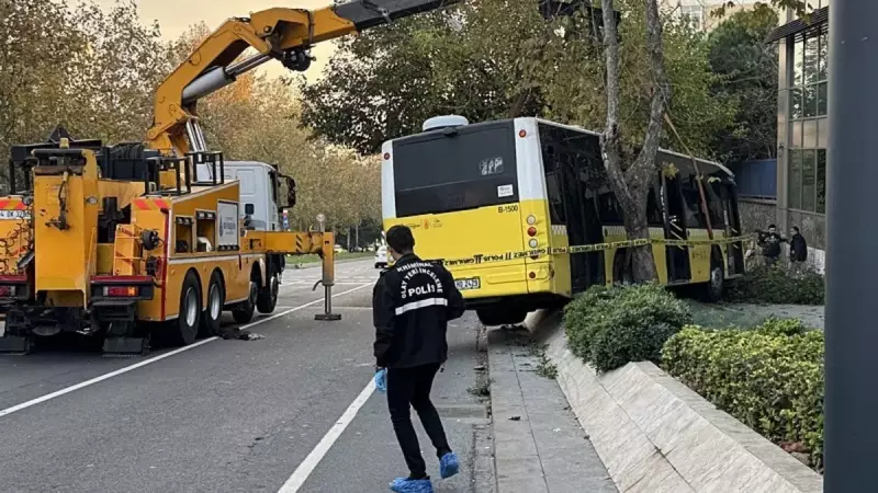 54 Yaşındaki İETT Şoförü Kalp Krizi Geçirerek Hayatını Kaybetti