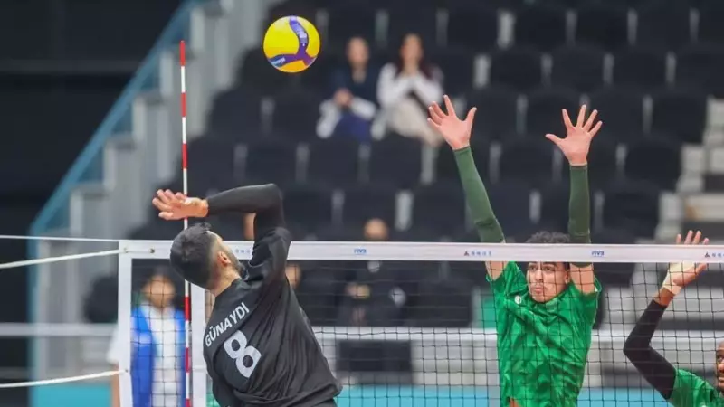 A Milli Voleybol Takımı Finalde! Suudi Arabistan'ı 3-0 Yendi