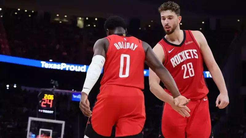 Alperen Şengün'den NBA'de Tarihi Gece! Double-Double Performansıyla Göz Kamaştırdı