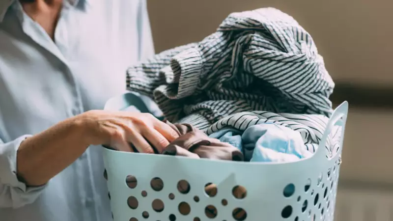 Çamaşırları 40 Derecede Yıkamak Kıyafetleri Öldürüyor!