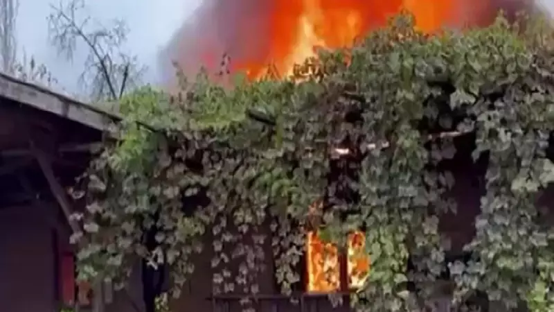 Amasya'da Yaşlı Çiftin Evi Yangında Küle Döndü: 300 Bin TL Tasarrufları Yok Oldu