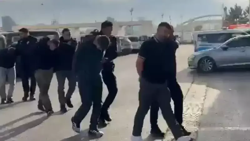 Ankara'da 'Fotoroman Çetesi'ne Operasyon: 9 Gözaltı