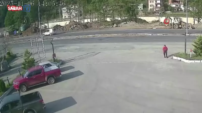 Artvin'de Korkunç Kaza: Akaryakıt İstasyonu Çalışanına Kamyonet Çarptı