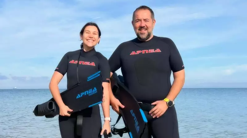 Ata Demirer ve Dilara Alemdar'ın Bozcaada Aşkı! Romantik Ada Kaçamağı Tüm Detaylarıyla