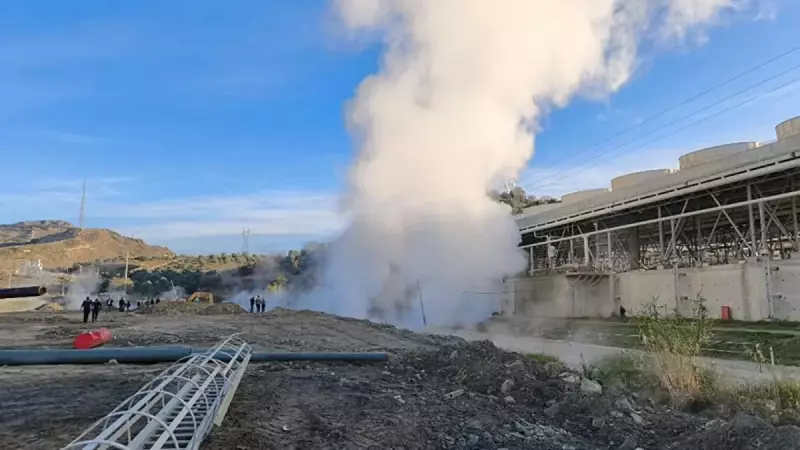 Aydın'da Jeotermal Boru Hattı Patladı: Yol Trafiğe Kapandı!